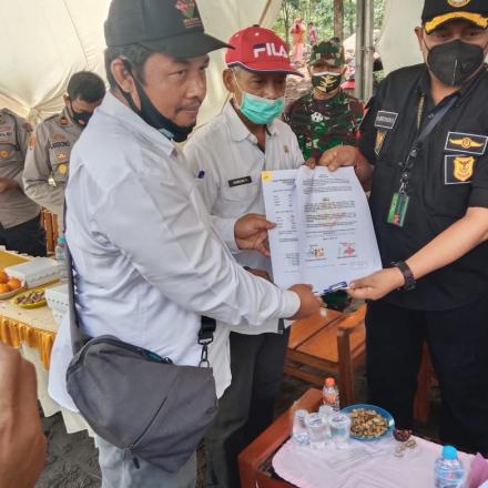 Album : PEMBANGUNAN  HOTEL DOMBA 